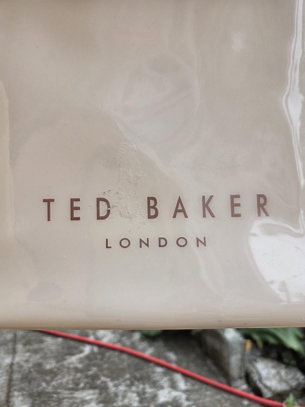 Ted Baker Cream Patent Bow Tote Bag - Picture 4 of 7